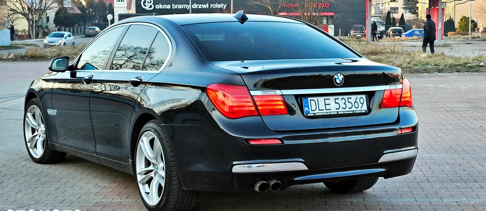 BMW Seria 7 cena 65900 przebieg: 260721, rok produkcji 2009 z Chojnów małe 781